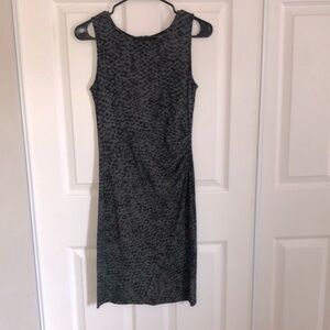 KENNETH COLE NEW YORK Black and Gray Animal Print Body Con Dress Size 2